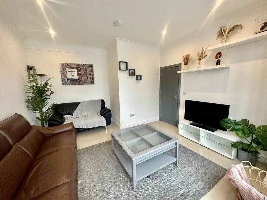 5 Bedroom House Se6 London Exterior photo